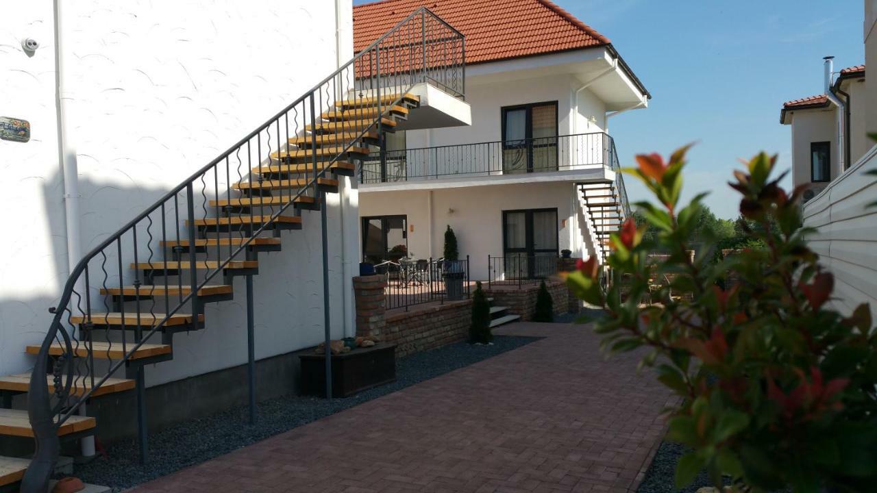 Hotel Sunny Border (Adults Only) à Vama Veche Extérieur photo